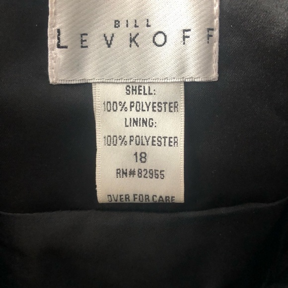 Beautiful Dress worn once, please read description 😊 - Picture 4 of 7